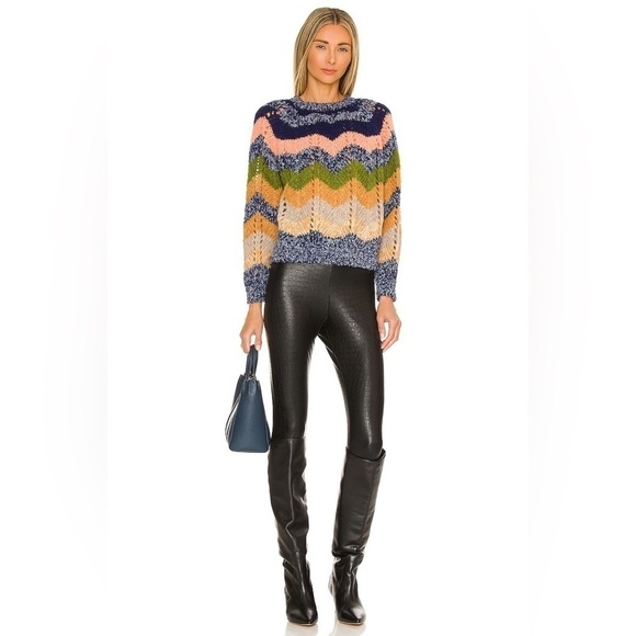 Commando Faux Leather Animal Legging in Croc - Picture 2 of 11